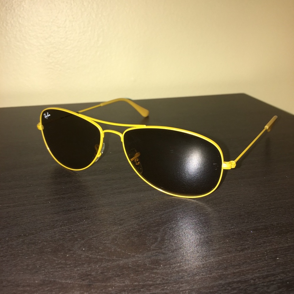 Yellow Ray Ban Aviator Glasses